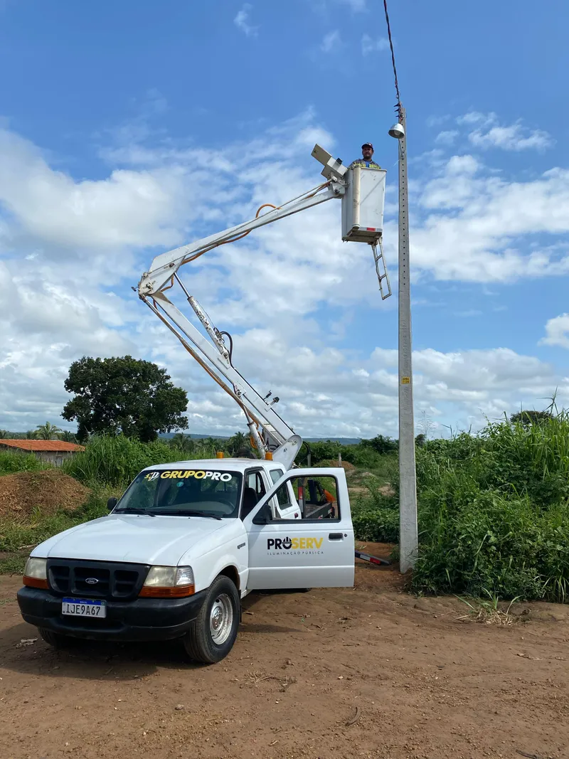 Foto 5 – Prefeitura de Paraibano segue avançando na recuperação da iluminação pública