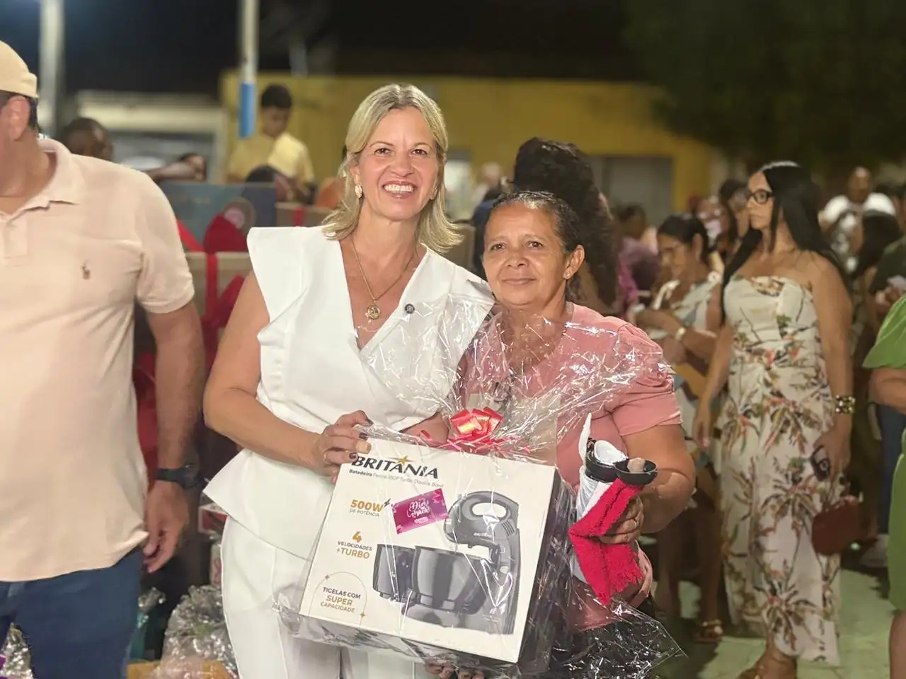 Foto 4 – Governo Municipal realiza a tradicional Festa das Mães.