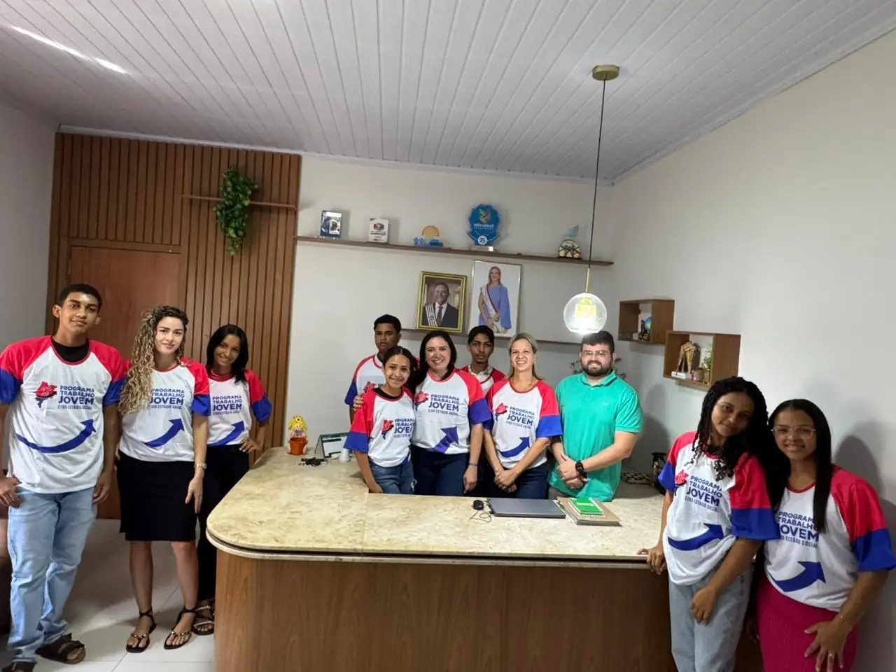 Foto 1 – Prefeitura de Paraibano realiza importante reunião com os jovens e o coordenador estadual do Programa Trabalho Jovem.