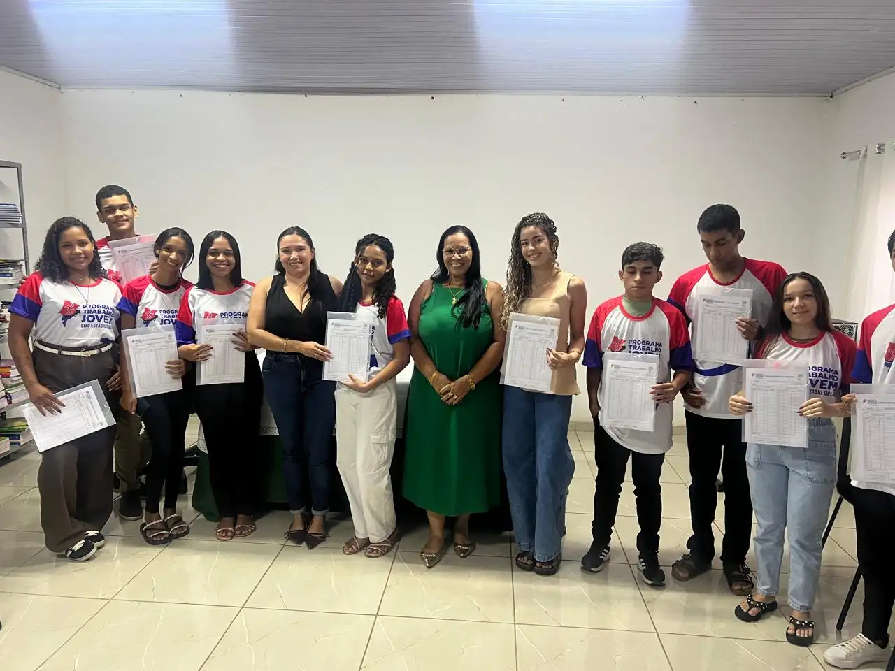 Prefeitura de Paraibano realiza uma reunião com os novos jovens do Programa Trabalho Jovem.